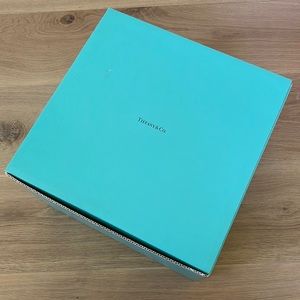 Tiffany storage box